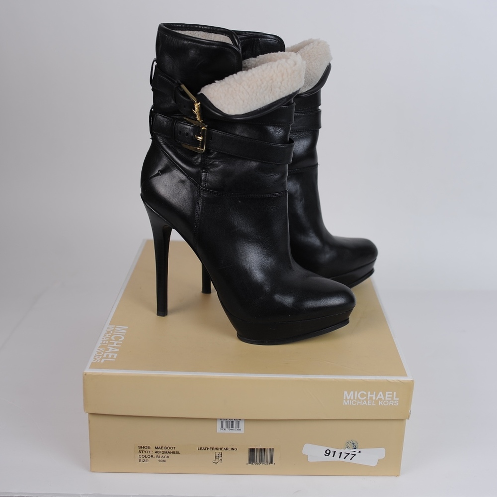 Michael Kors Leather/Shearling "MAE" boot size 10 - Picture 3 of 7